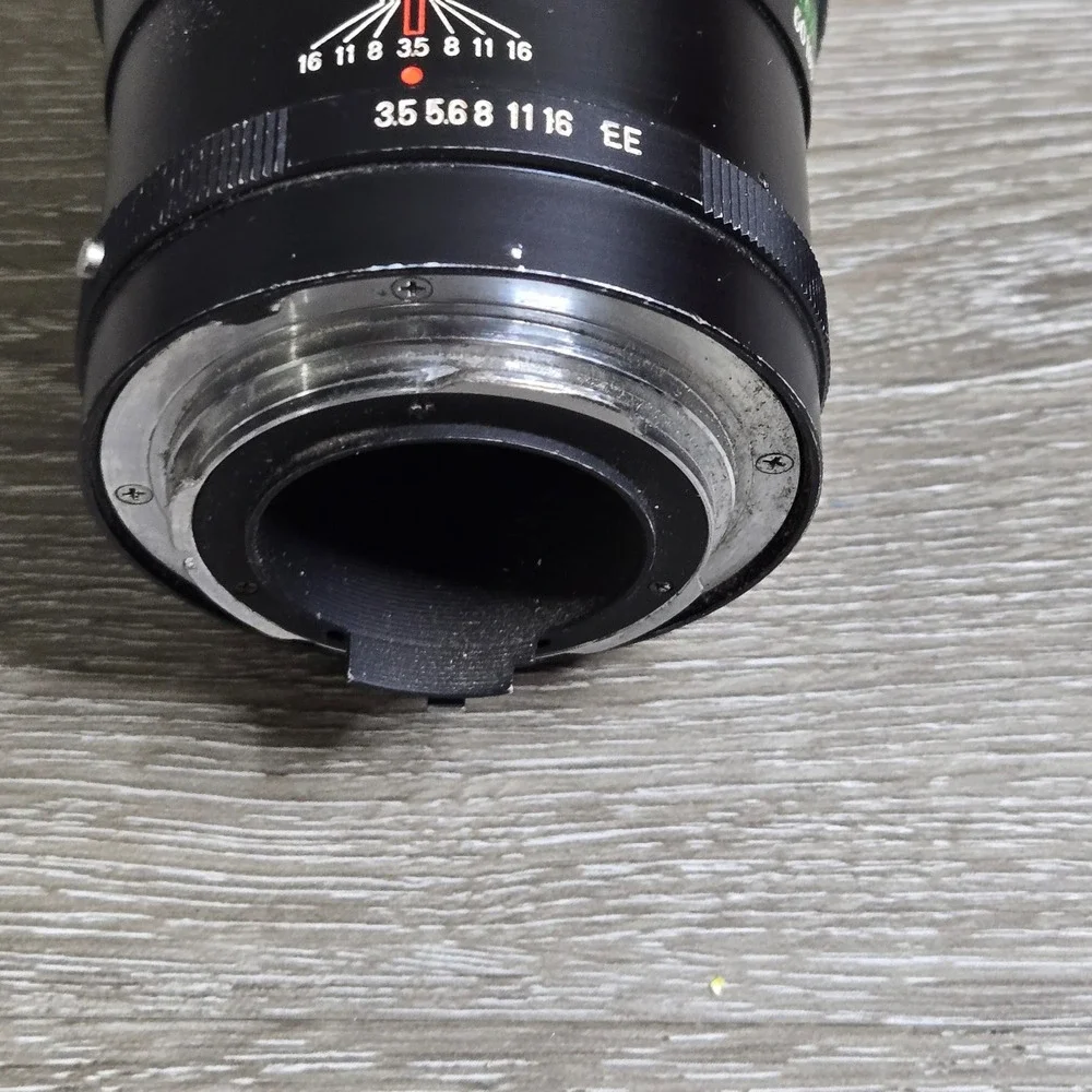 Vivitar 200mm f/3.5 Auto Telephoto Lens Ø62mm MF